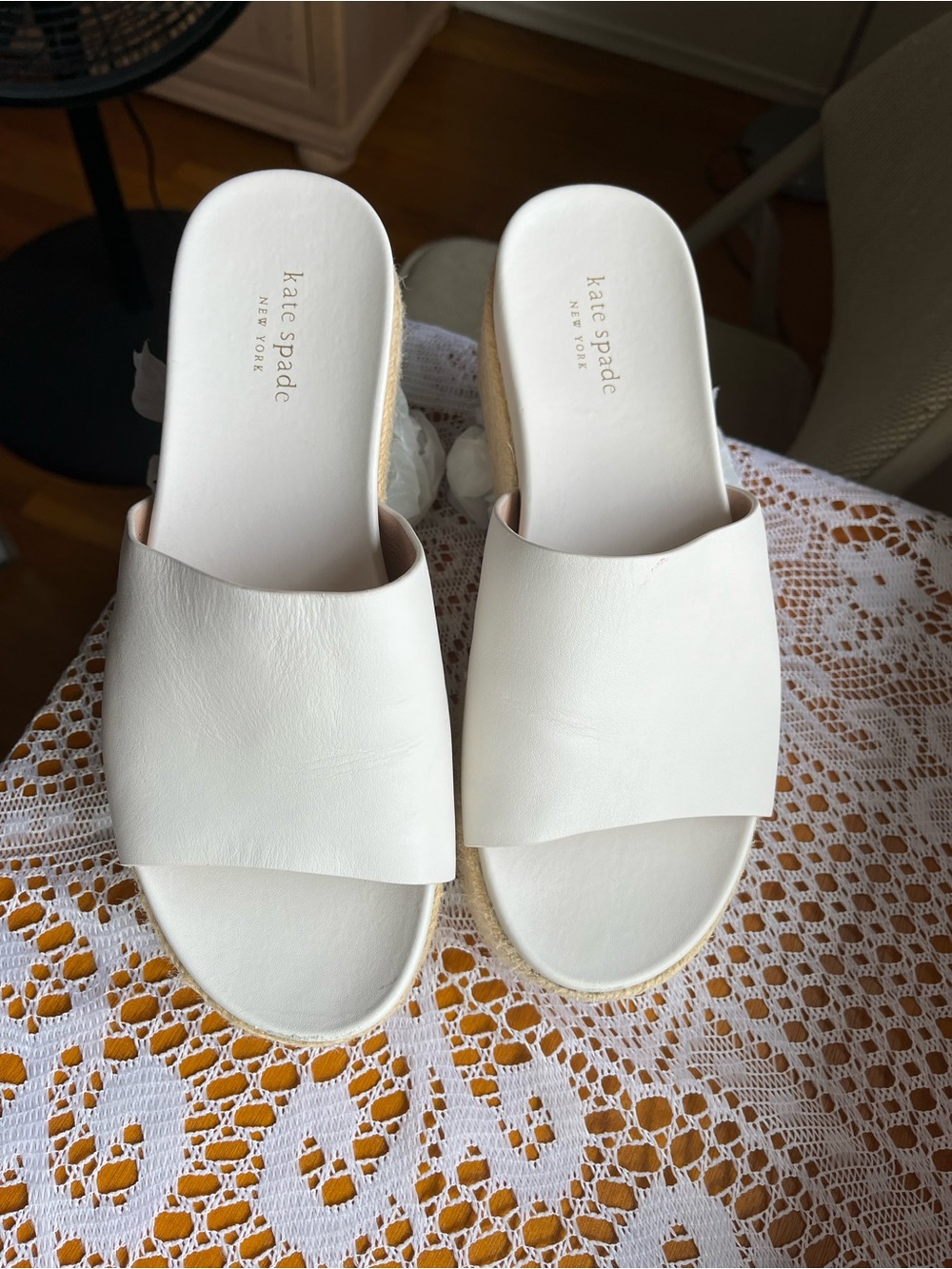 Kate Spade Zia sandal 8.5 espadrille white leather jute platform